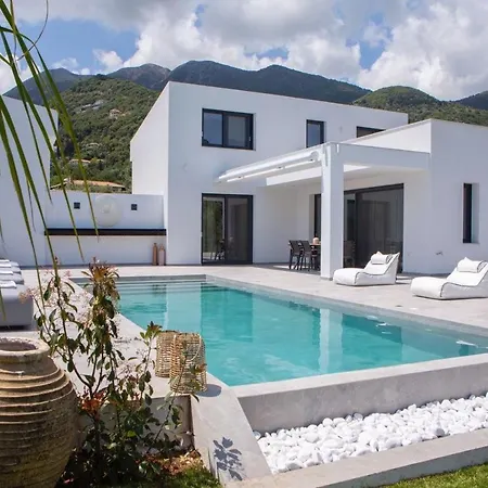 Amalfi Twins Villa Nydri (Lefkada)