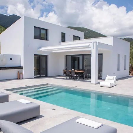Amalfi Twins Villa Nydri (Lefkada)